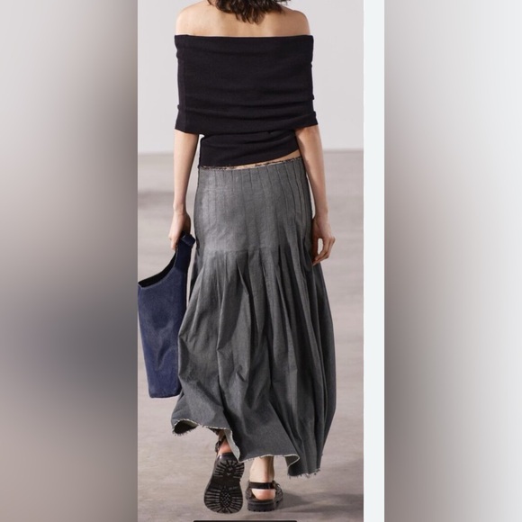 COPY - pleated Midi Skirt ZW Collection - Picture 9 of 10